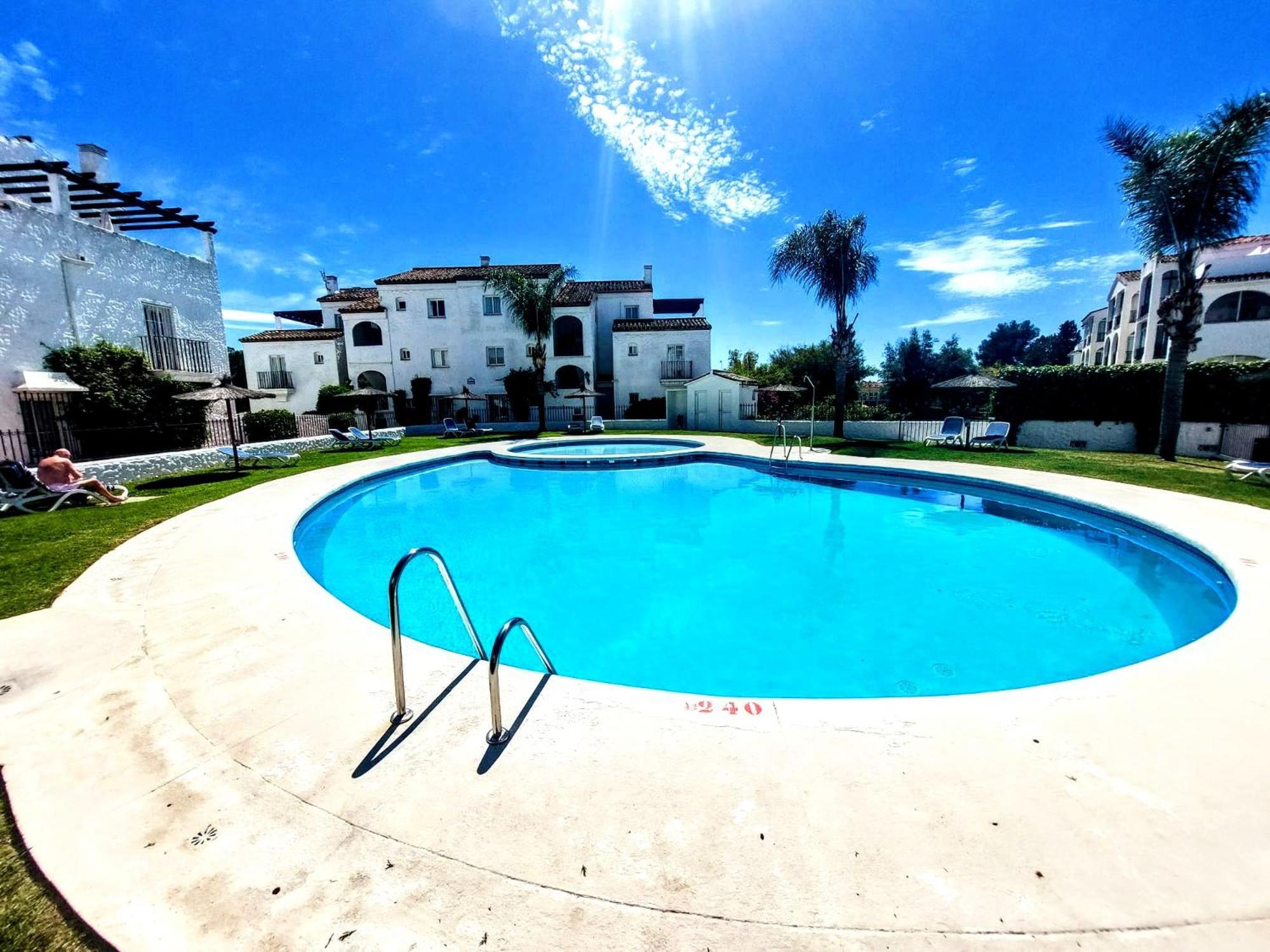 El Paraiso Golf Y Playa Estepona Eksteriør billede